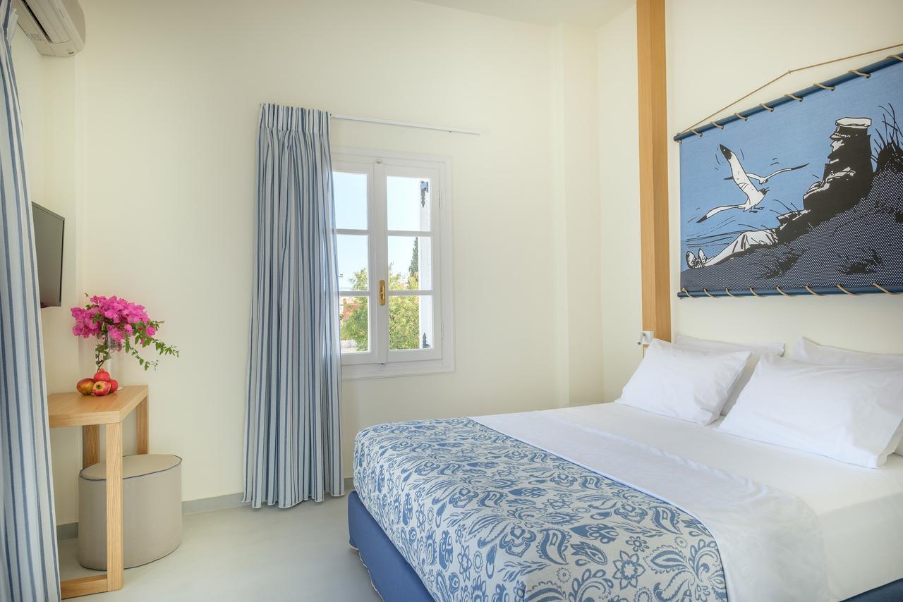 Oltremare Inn Spetses Town Bagian luar foto