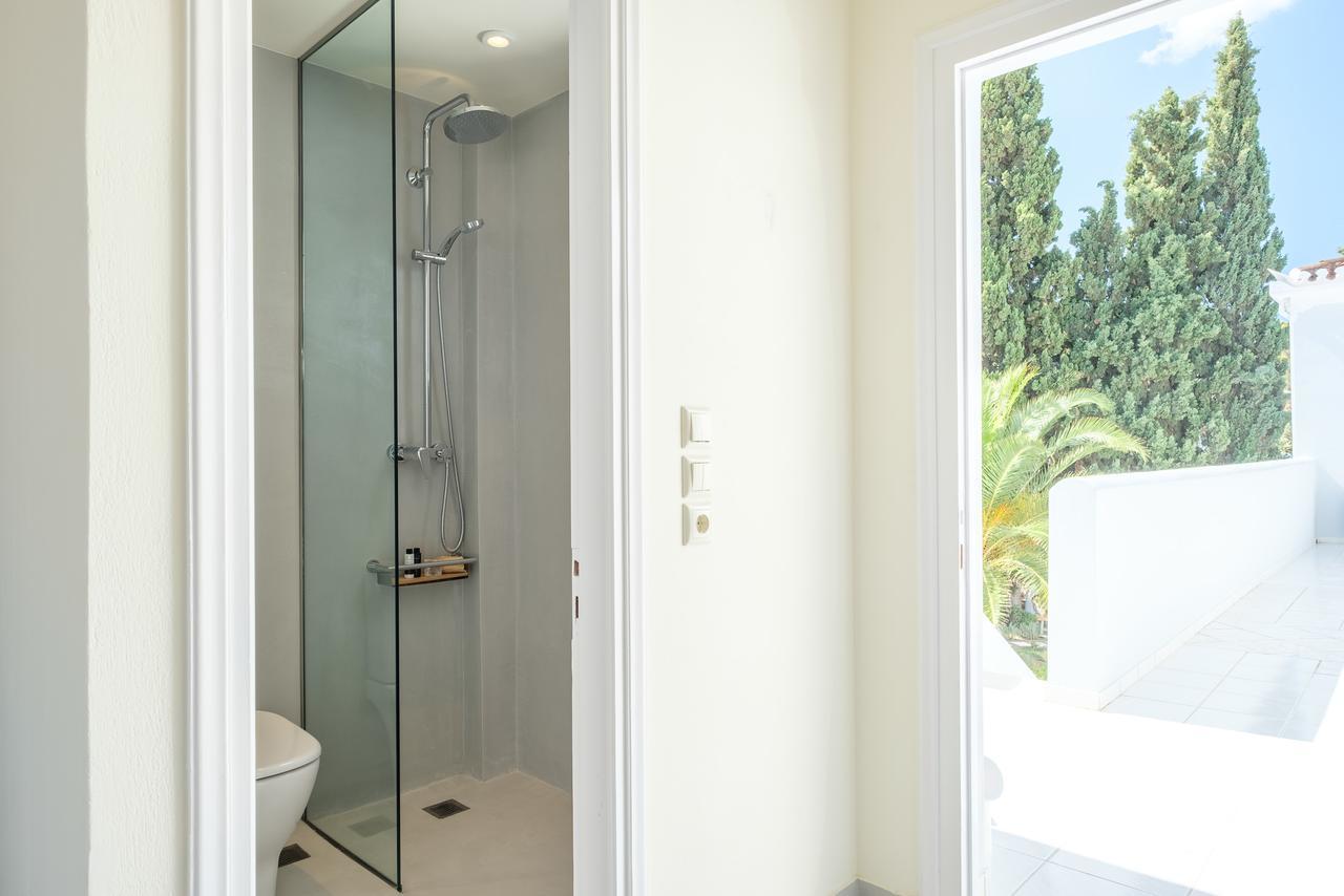 Oltremare Inn Spetses Town Bagian luar foto